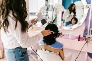 Blow dry hair