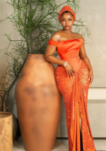 Tubo fashion designer