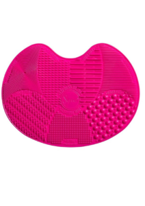 Makeup brush cleaner